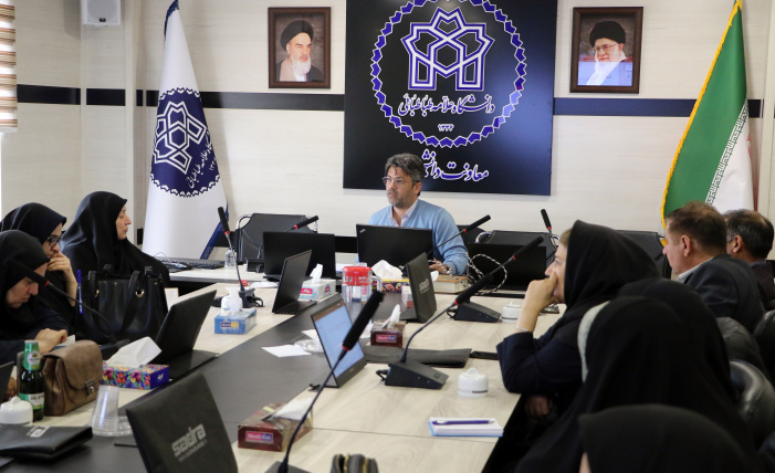 کارگاه «گفت‌وگوی تاب‌آور و بازسازی روانی» ویژه مسئولان خوابگاه‌های دانشگاه علامه طباطبائی برگزار شد