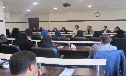 نشست مدیر مرکز مشاوره با رئیس اداره خوابگاه ها و سرپرستان خوابگاه های دانشجویی 