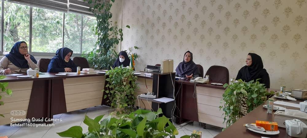 نشست طرح نشاط کارکنان در دانشکده ادبیات و زبان های خارجی برگزار شد