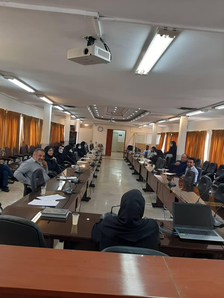 نشست صمیمانه طرح نشاط کارکنان دانشکده علوم اجتماعی برگزار شد