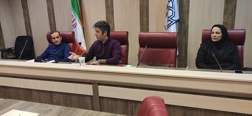 نشست طرح نشاط کارکنان دانشکده علوم ارتباطات